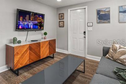 Image 27 of 29 For 1909 Wilder Avenue