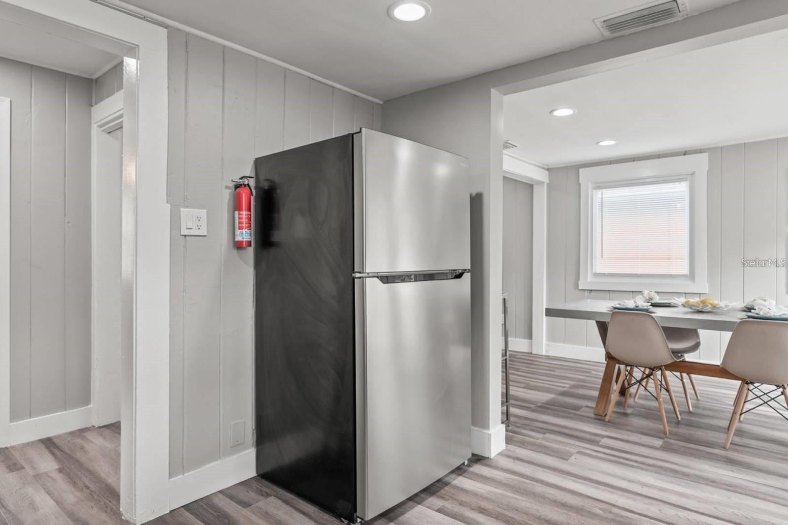 Image 8 of 29 For 1909 Wilder Avenue