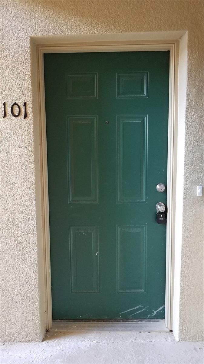 Image 2 of 14 For 6012 Portsdale Place 101