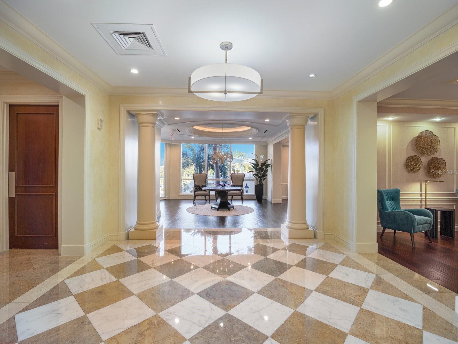 Listing photo id 48 for 331 Cleveland Street 1101