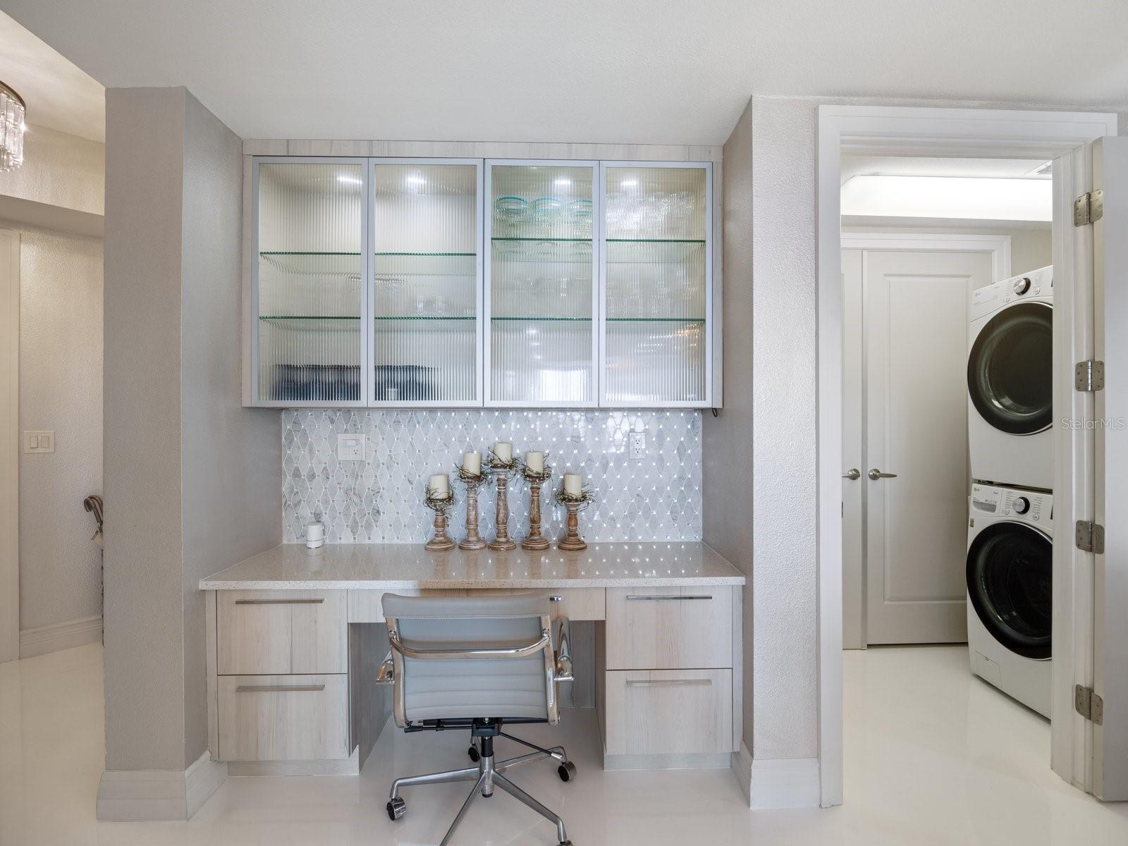 Listing photo id 5 for 331 Cleveland Street 1101