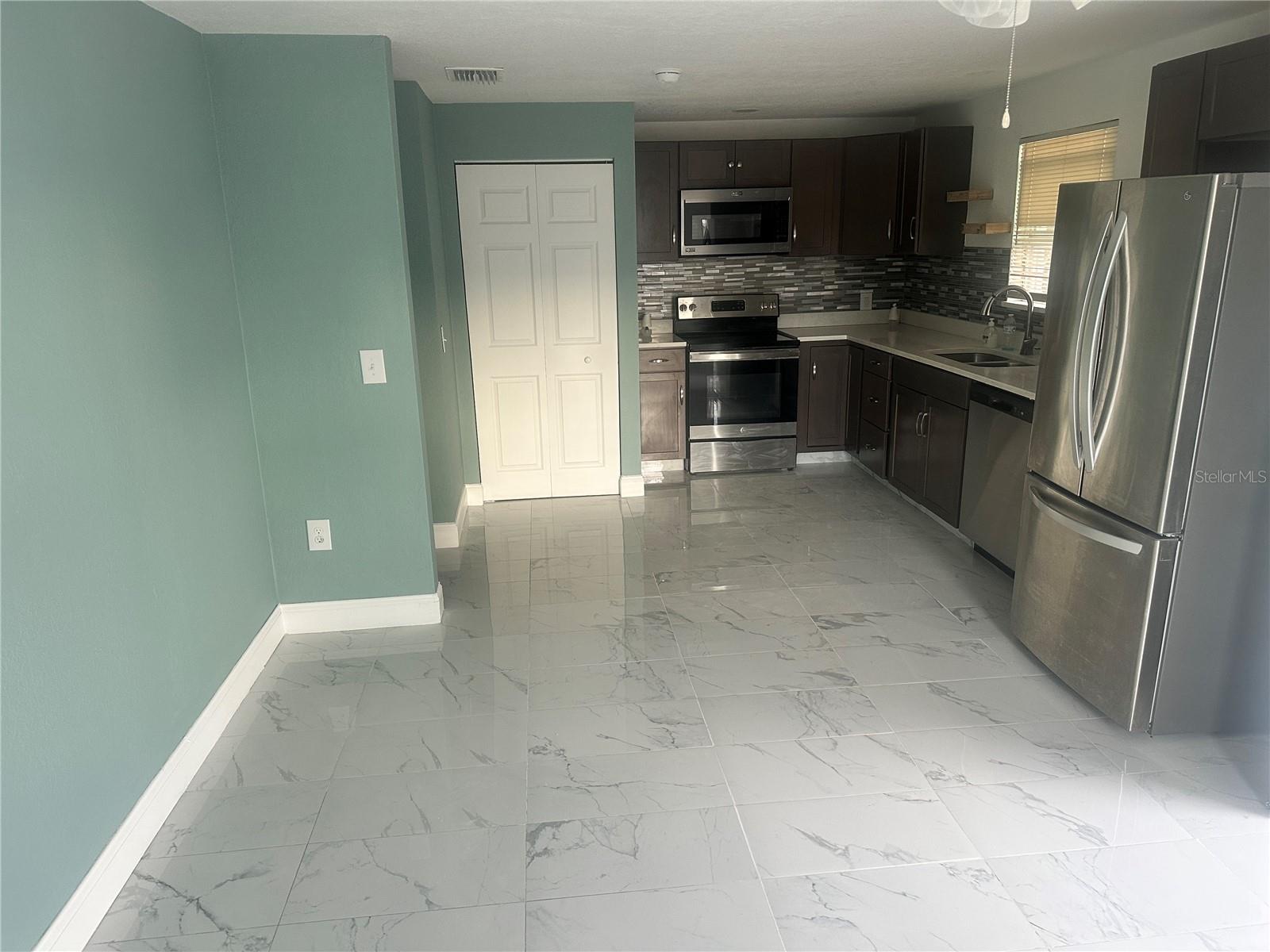 Image 3 of 8 For 6740 Dairy Road