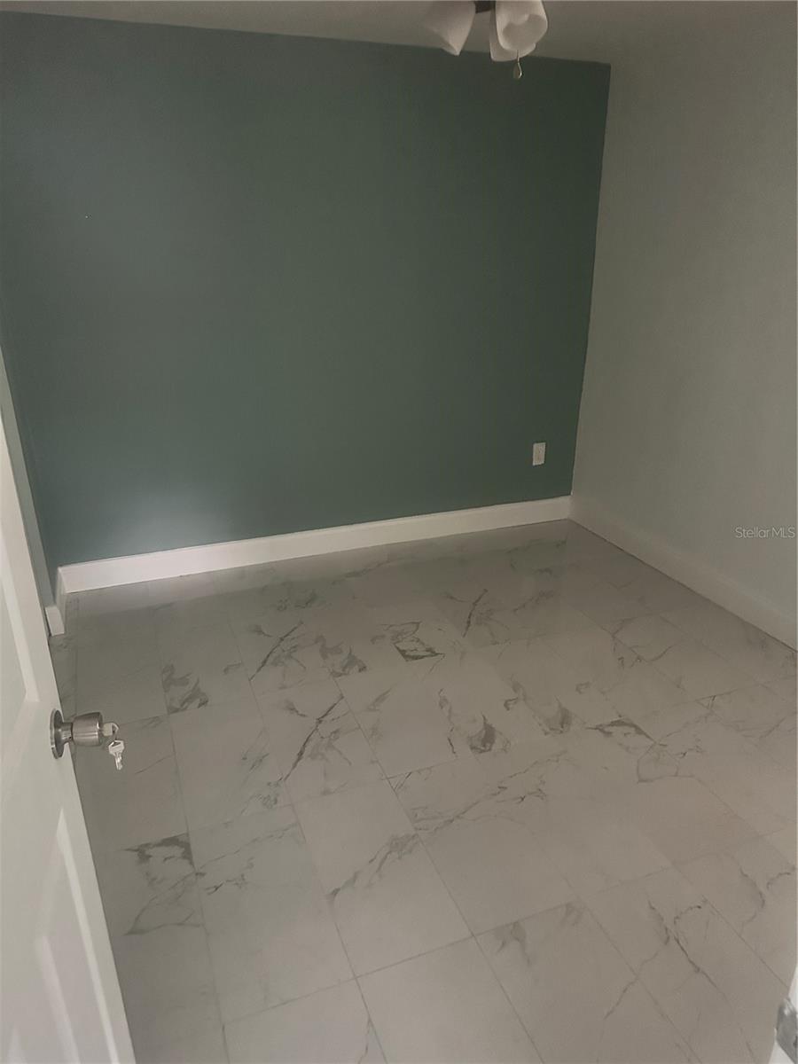 Image 5 of 8 For 6740 Dairy Road