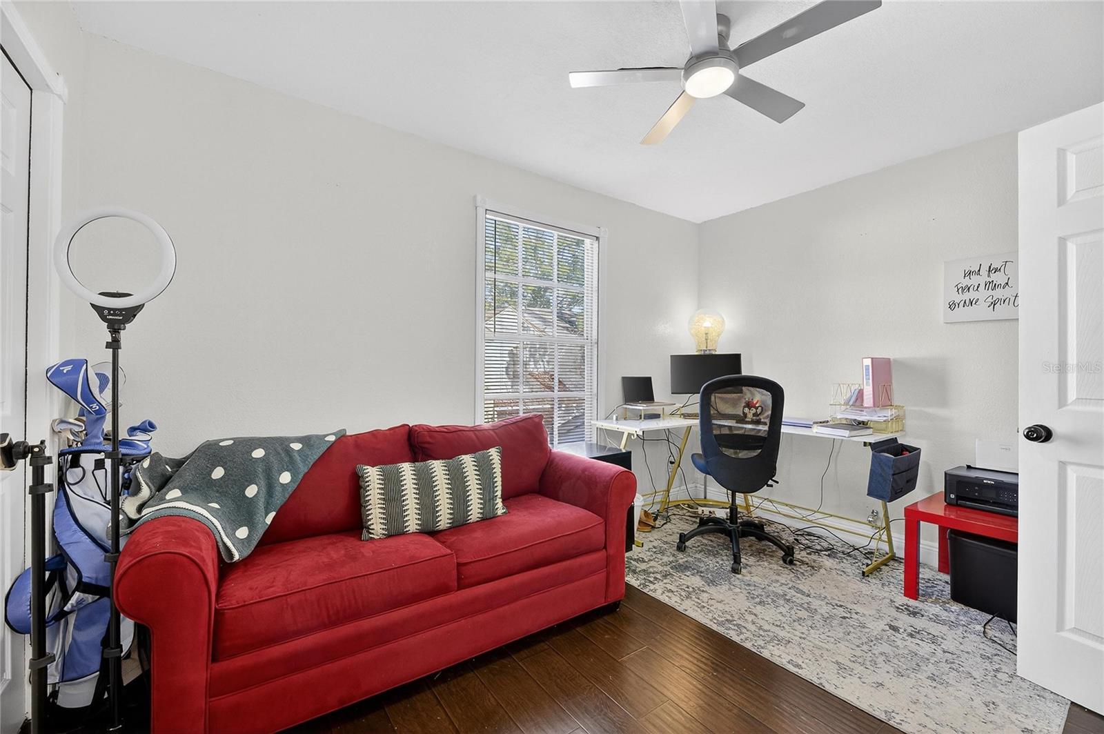 Listing photo id 20 for 1811 Mill Run Circle