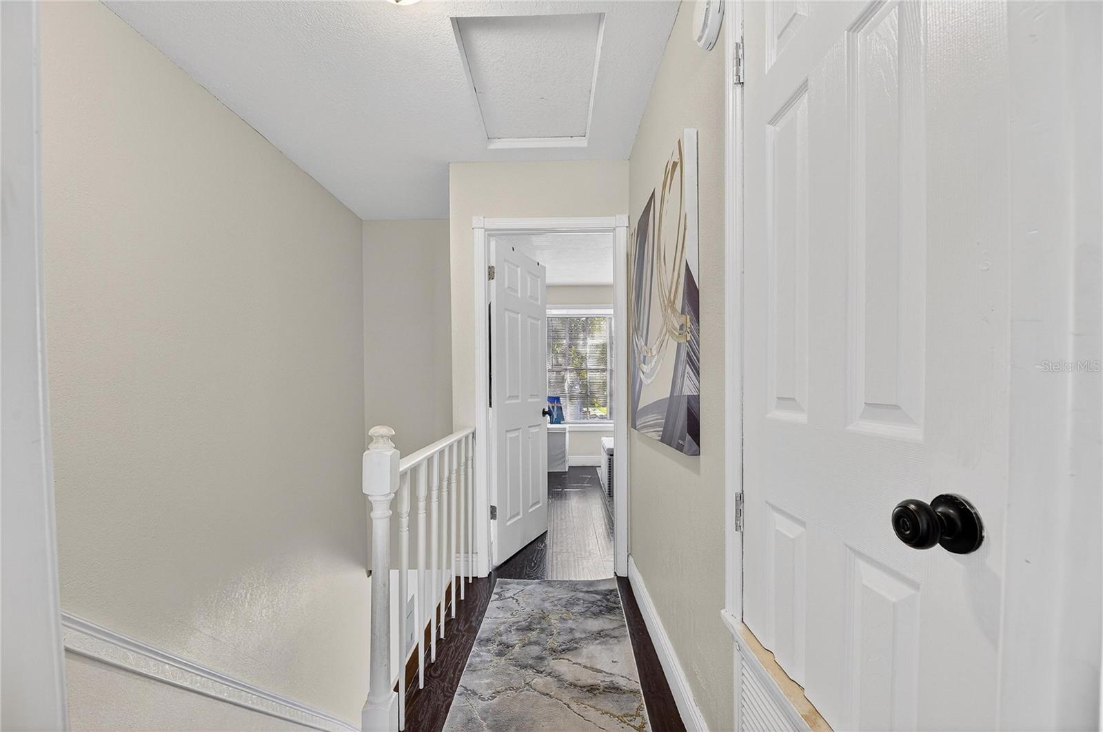 Listing photo id 22 for 1811 Mill Run Circle