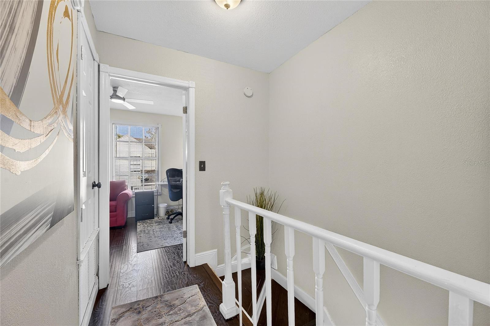 Listing photo id 23 for 1811 Mill Run Circle