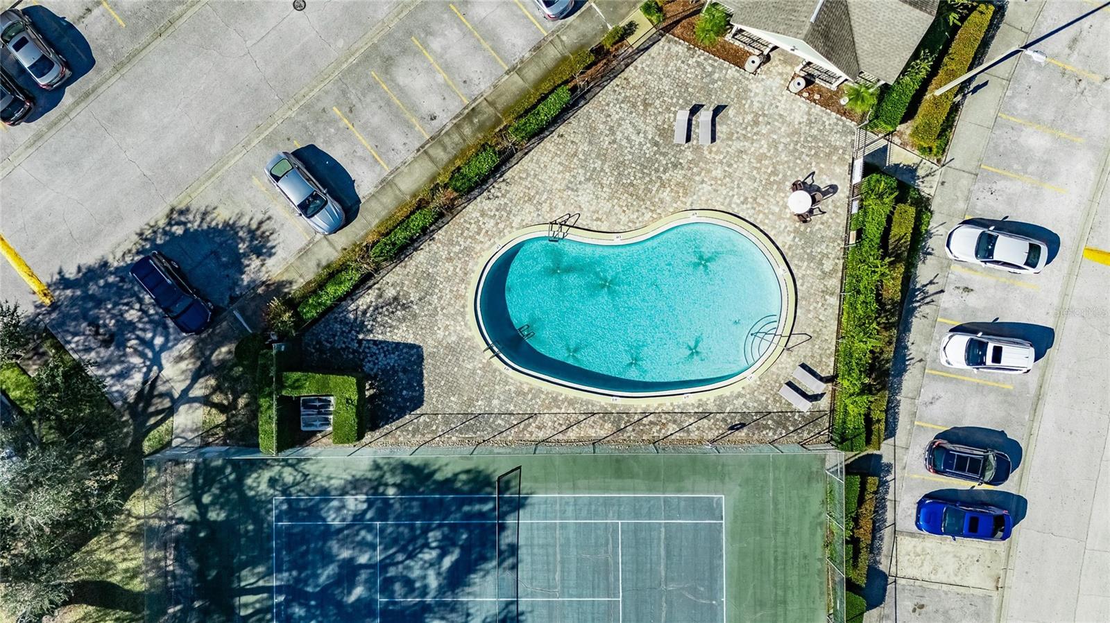 Listing photo id 27 for 1811 Mill Run Circle