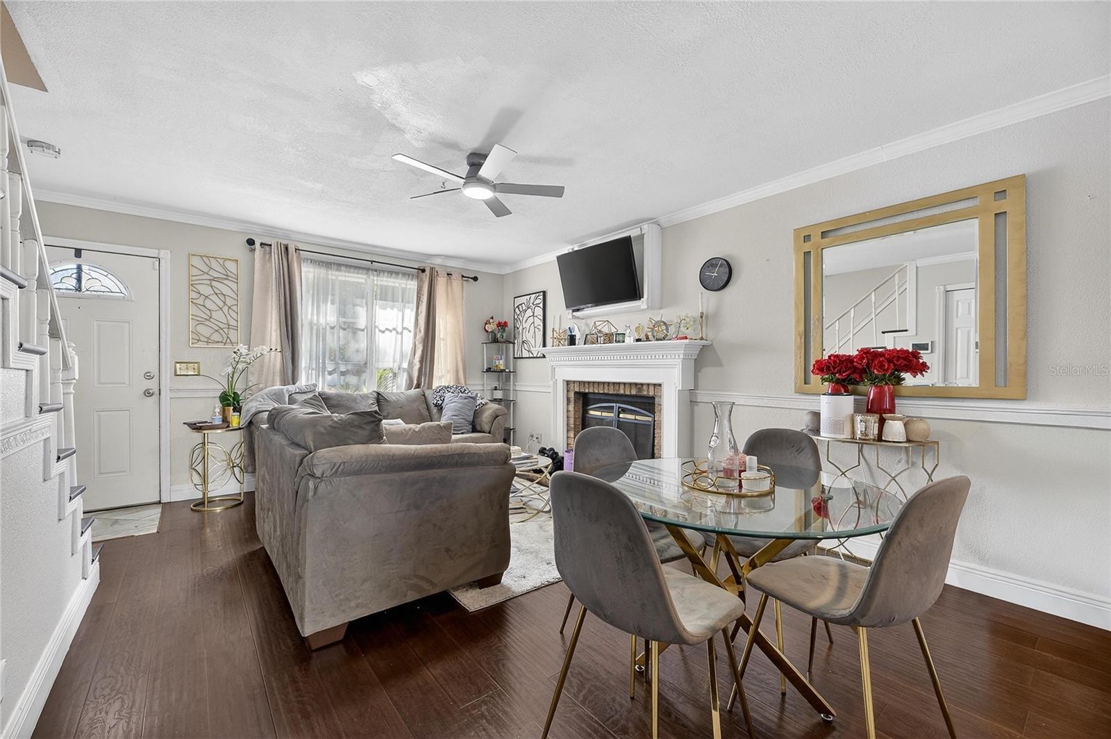 Listing photo id 5 for 1811 Mill Run Circle