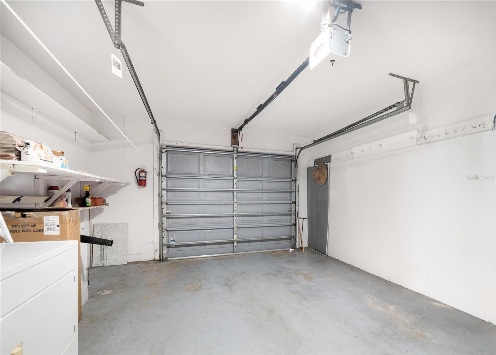 Image 32 of 40 For 2042 Fair Oak Drive