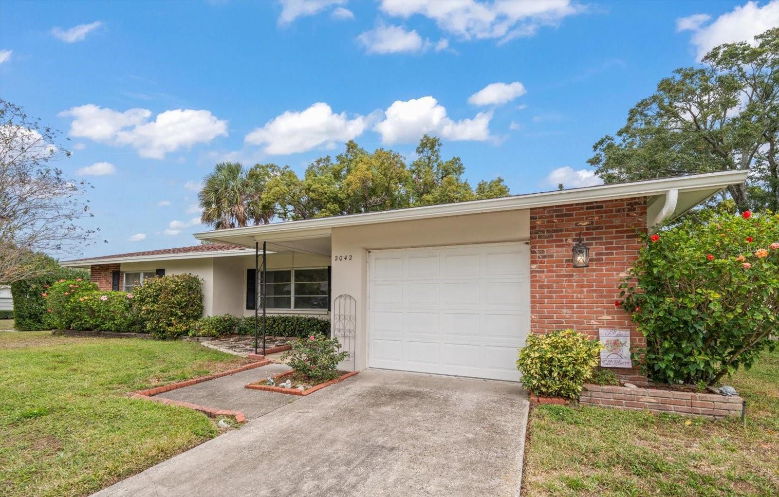 Image 33 of 40 For 2042 Fair Oak Drive