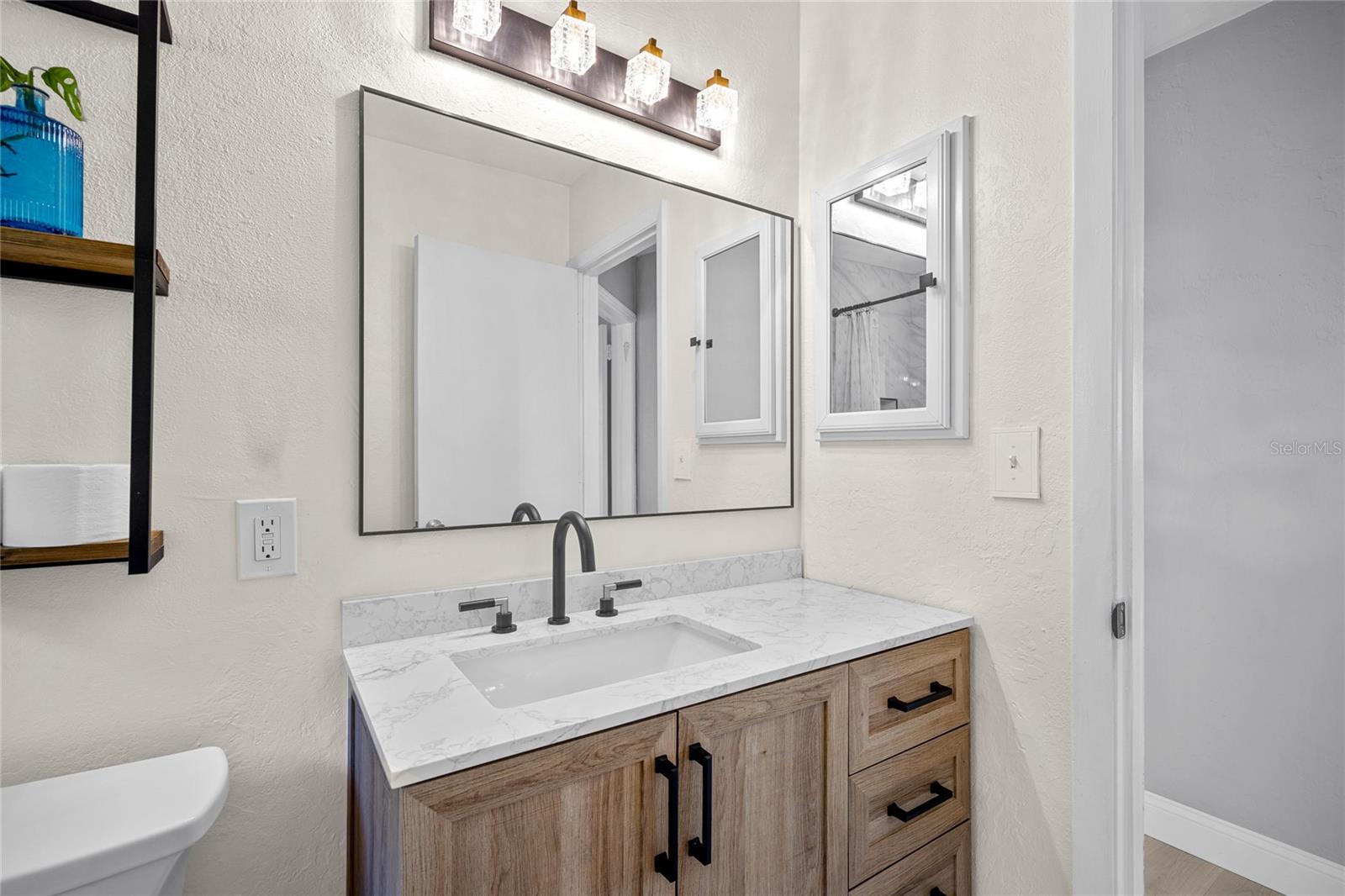 Image 20 of 45 For 1513 56th Avenue N