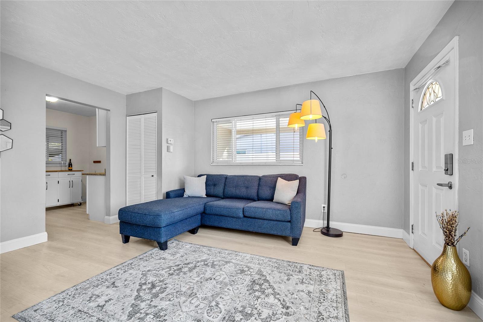 Image 7 of 45 For 1513 56th Avenue N