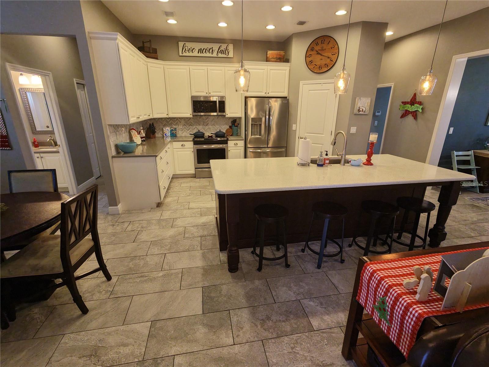 Image 12 of 42 For 6618 Emma Jane Lane