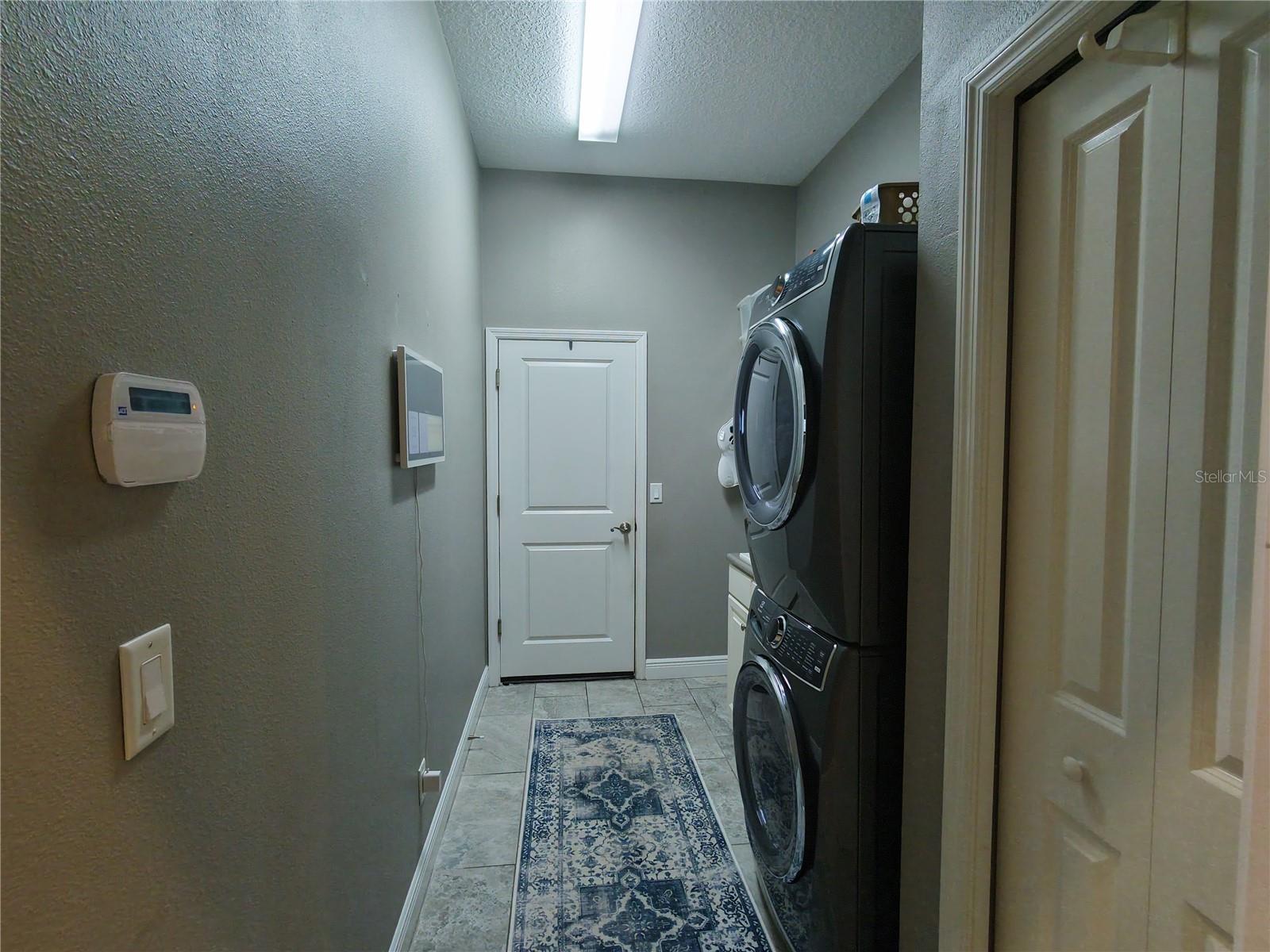 Image 36 of 42 For 6618 Emma Jane Lane