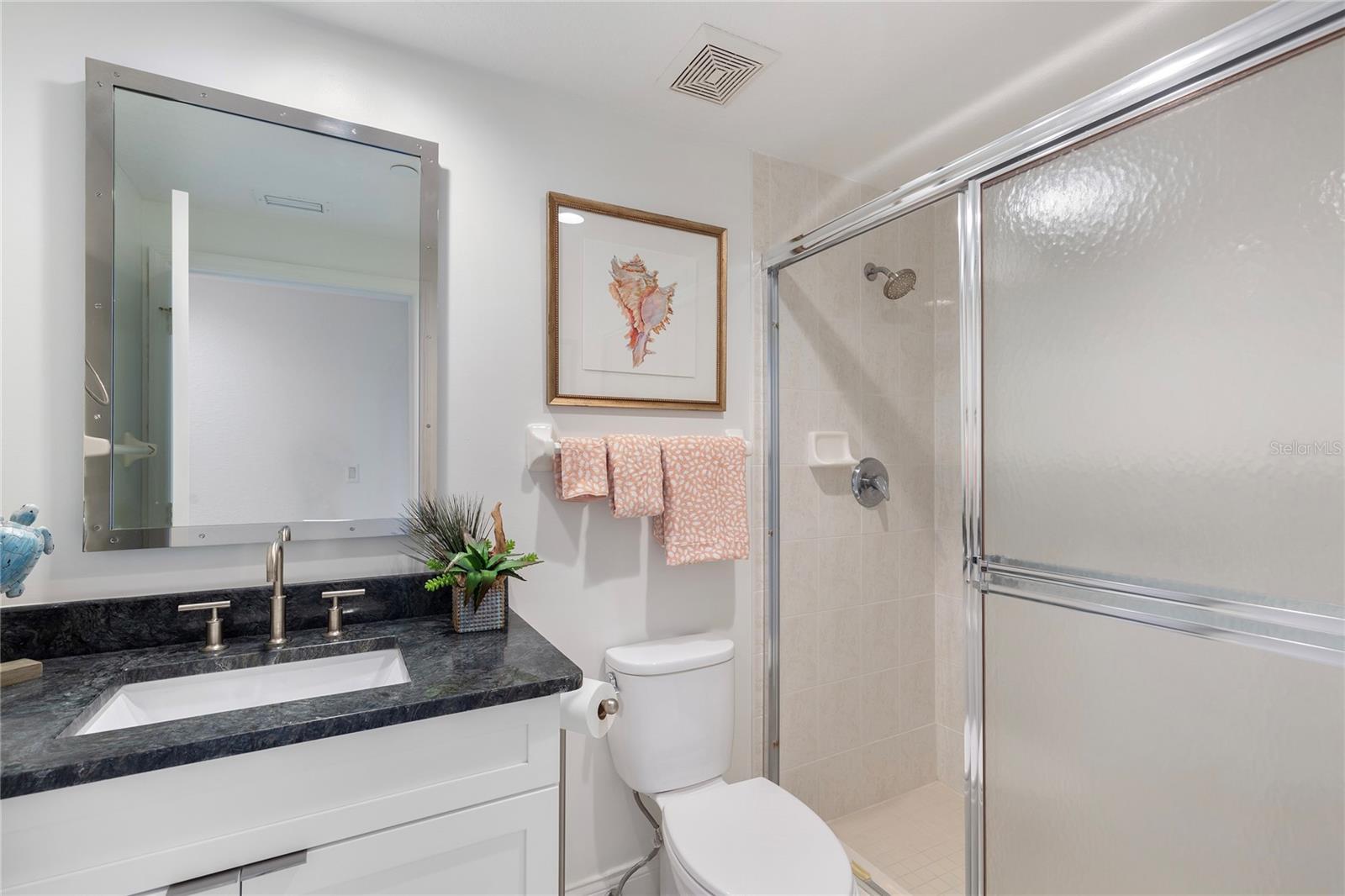 Image 32 of 44 For 1170 Gulf Boulevard 404