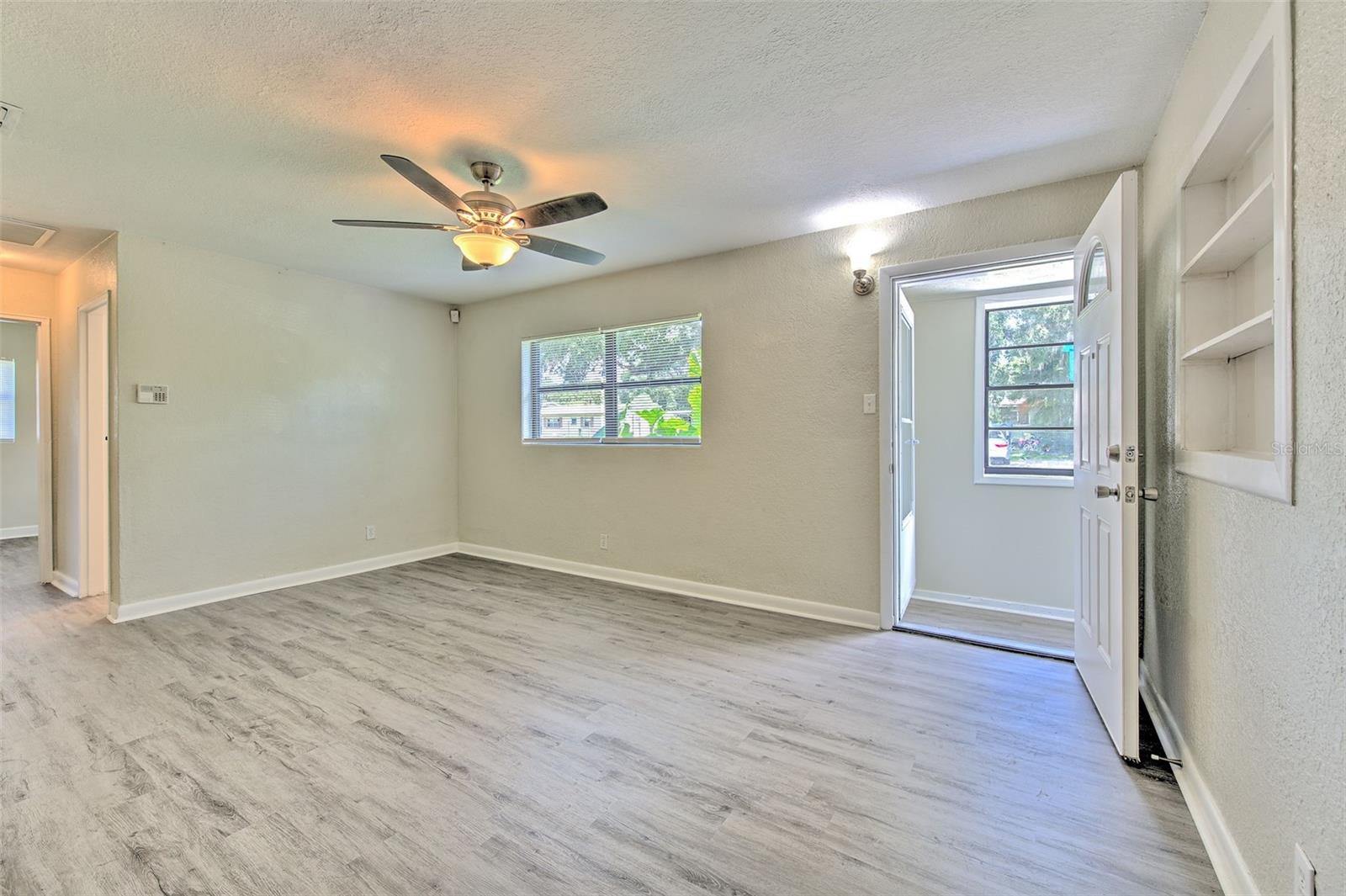 Image 12 of 30 For 475 Ethelene Street