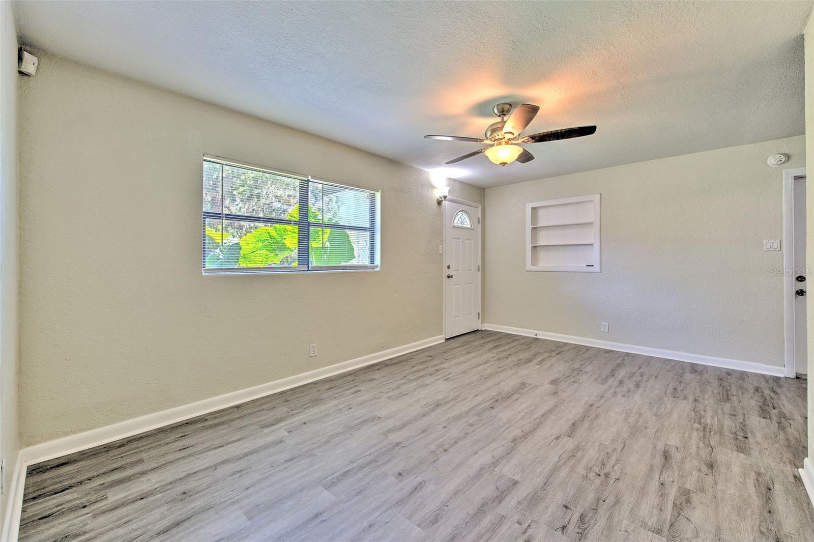 Image 13 of 30 For 475 Ethelene Street