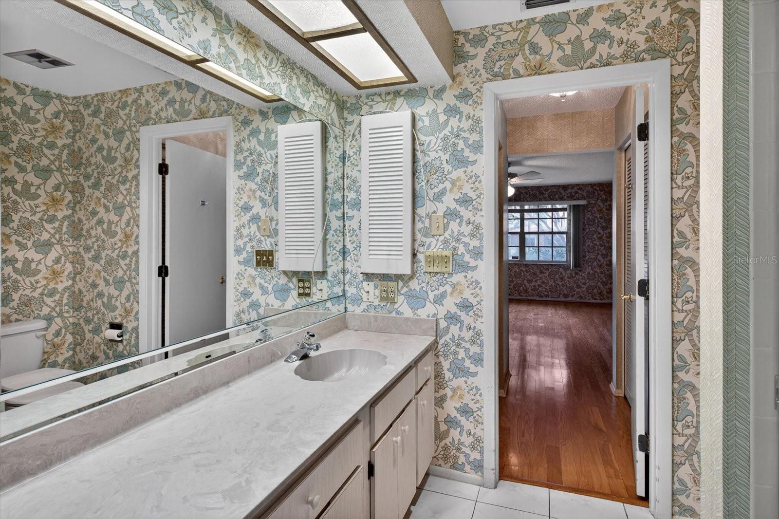 Image 23 of 65 For 2211 Lark Circle W D