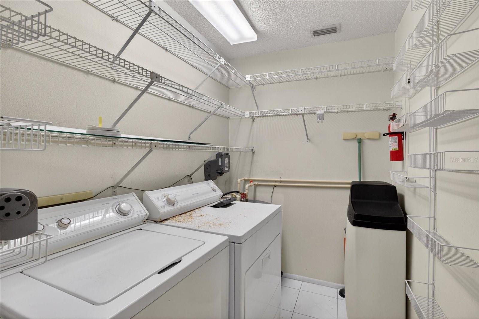 Image 28 of 65 For 2211 Lark Circle W D