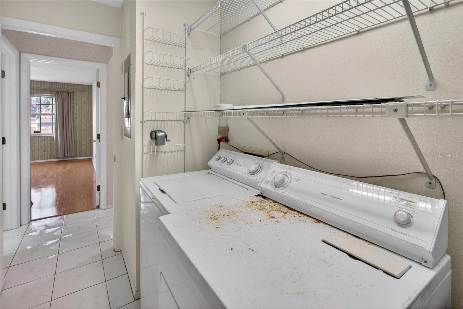 Image 29 of 65 For 2211 Lark Circle W D