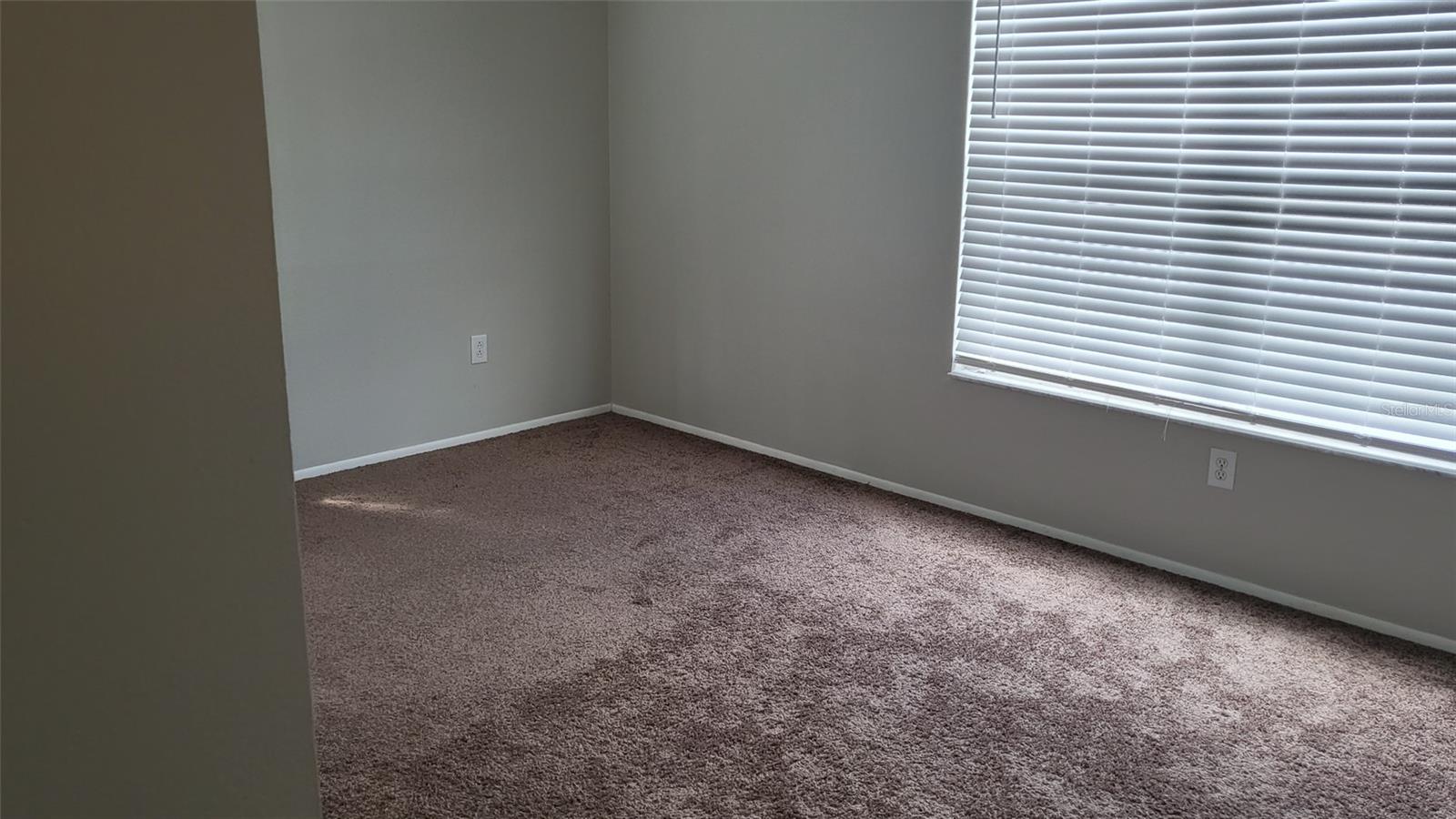 Image 12 of 15 For 721 Kensington Lake Circle