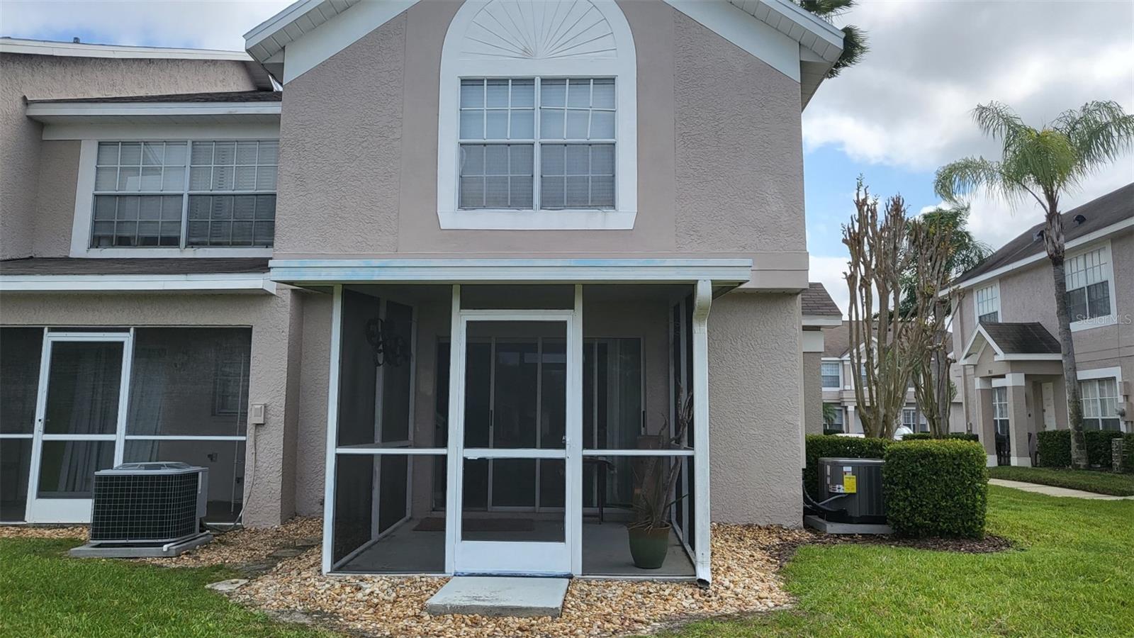 Image 14 of 15 For 721 Kensington Lake Circle