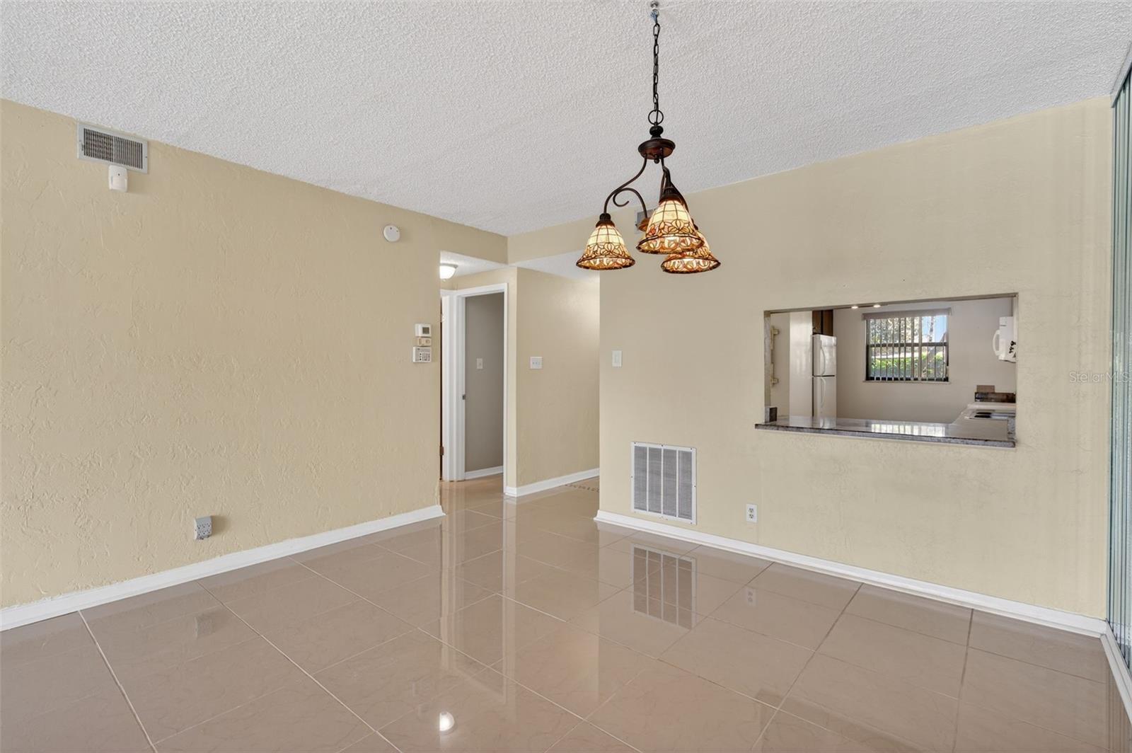 Image 40 of 61 For 1749 Highland Avenue A5