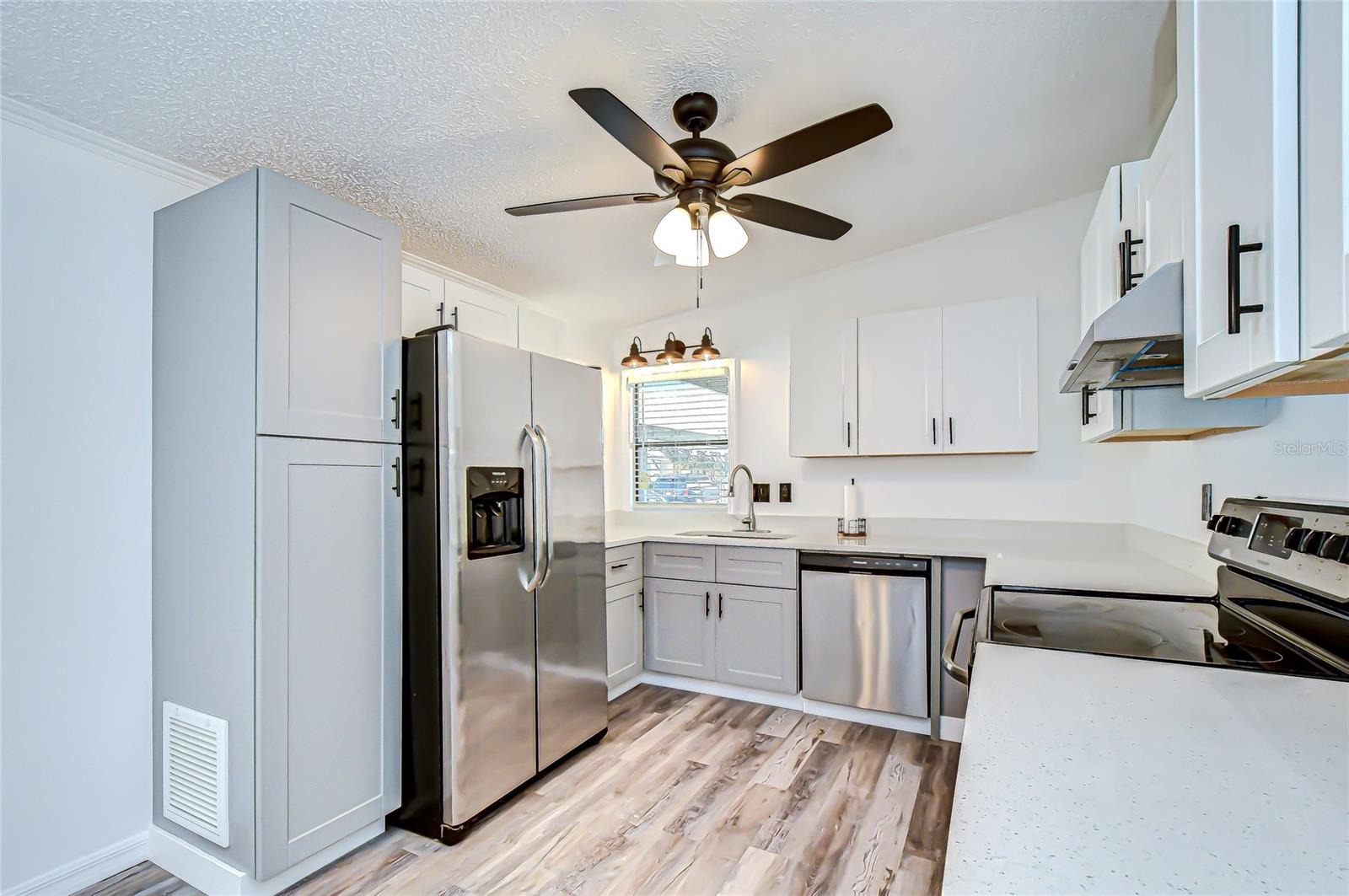 Image 13 of 37 For 3111 Hickory Drive