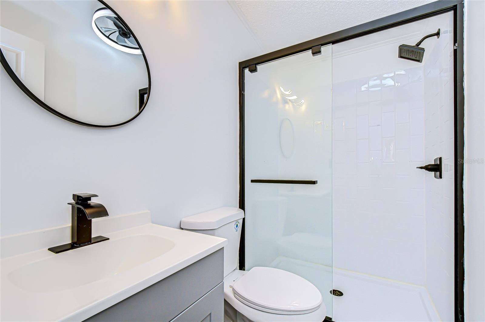 Image 20 of 37 For 3111 Hickory Drive