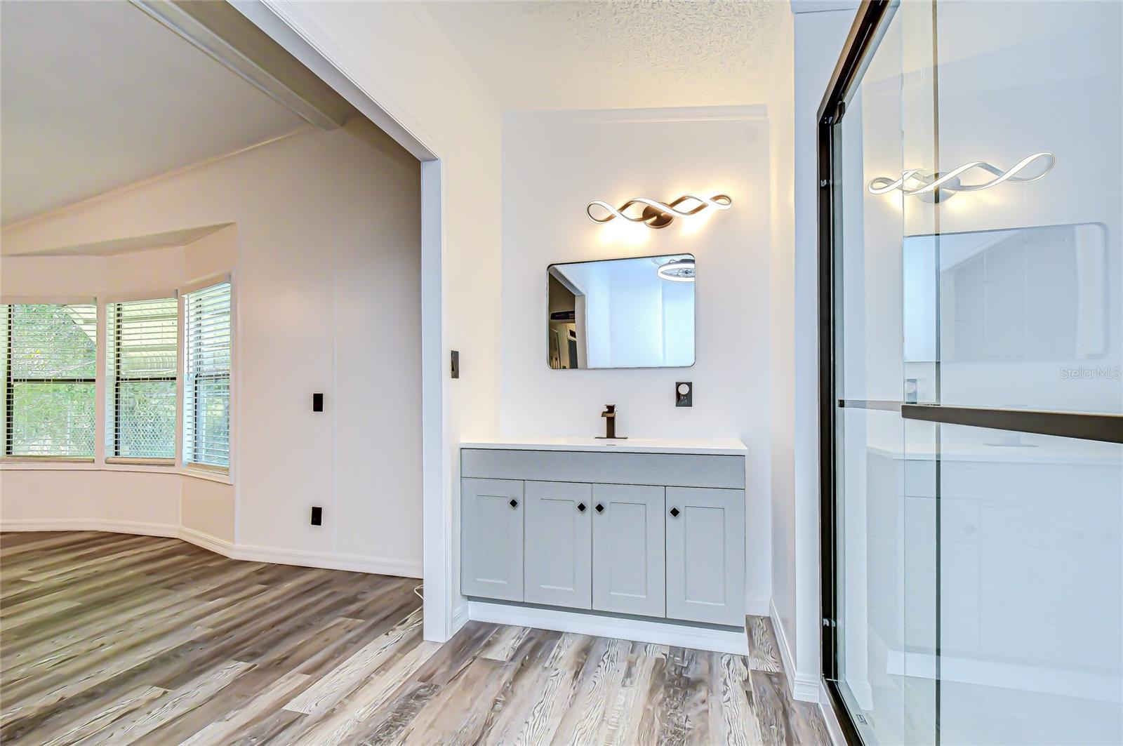 Image 27 of 37 For 3111 Hickory Drive