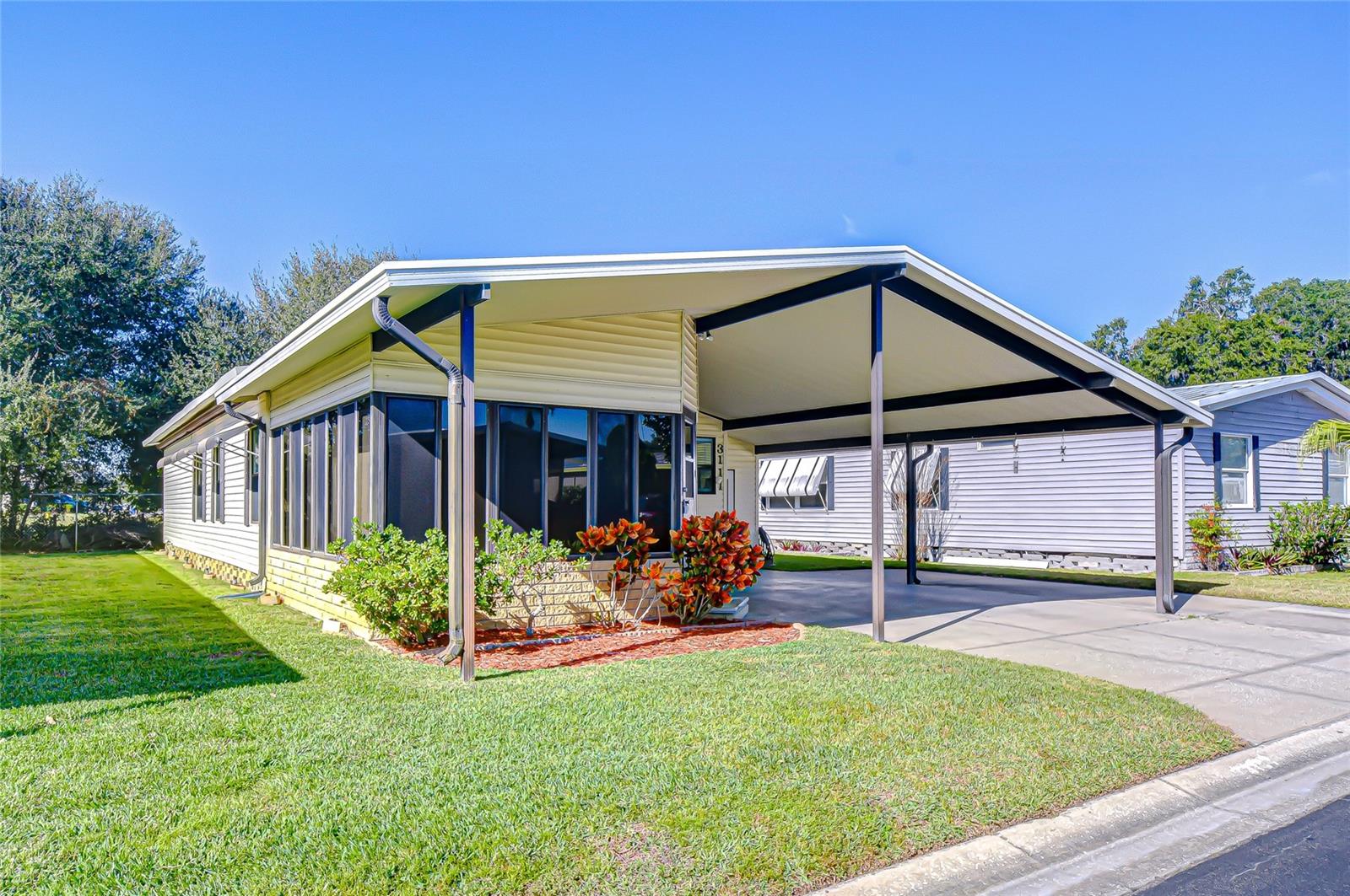 Image 5 of 37 For 3111 Hickory Drive