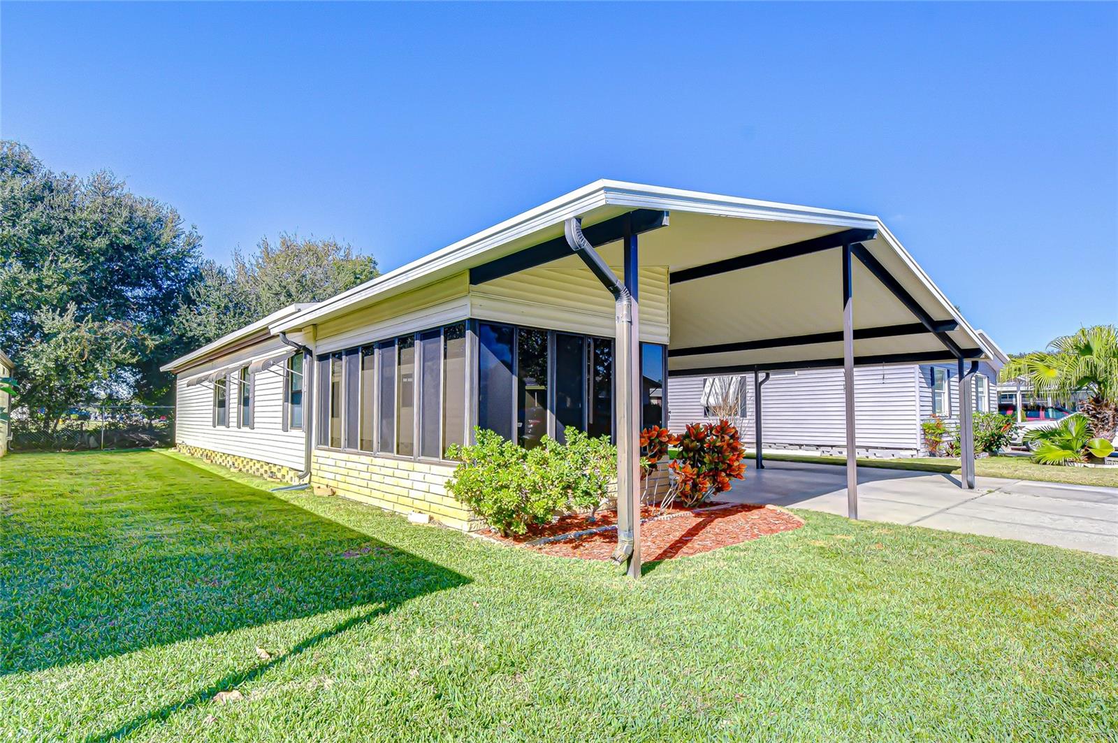 Image 6 of 37 For 3111 Hickory Drive