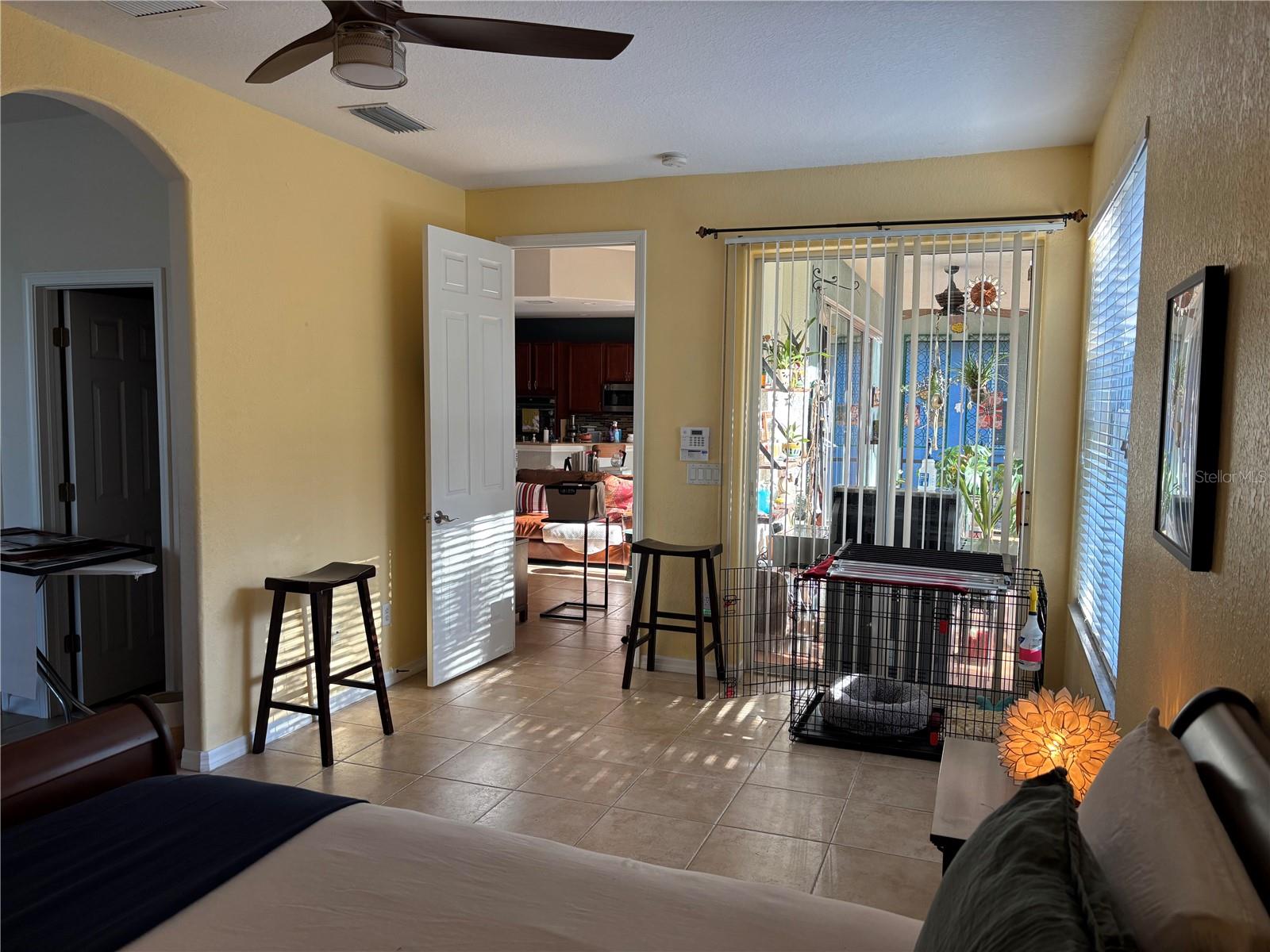 Image 20 of 27 For 10703 Banfield Drive