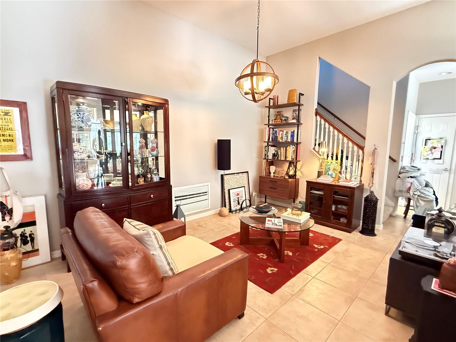 Image 7 of 27 For 10703 Banfield Drive