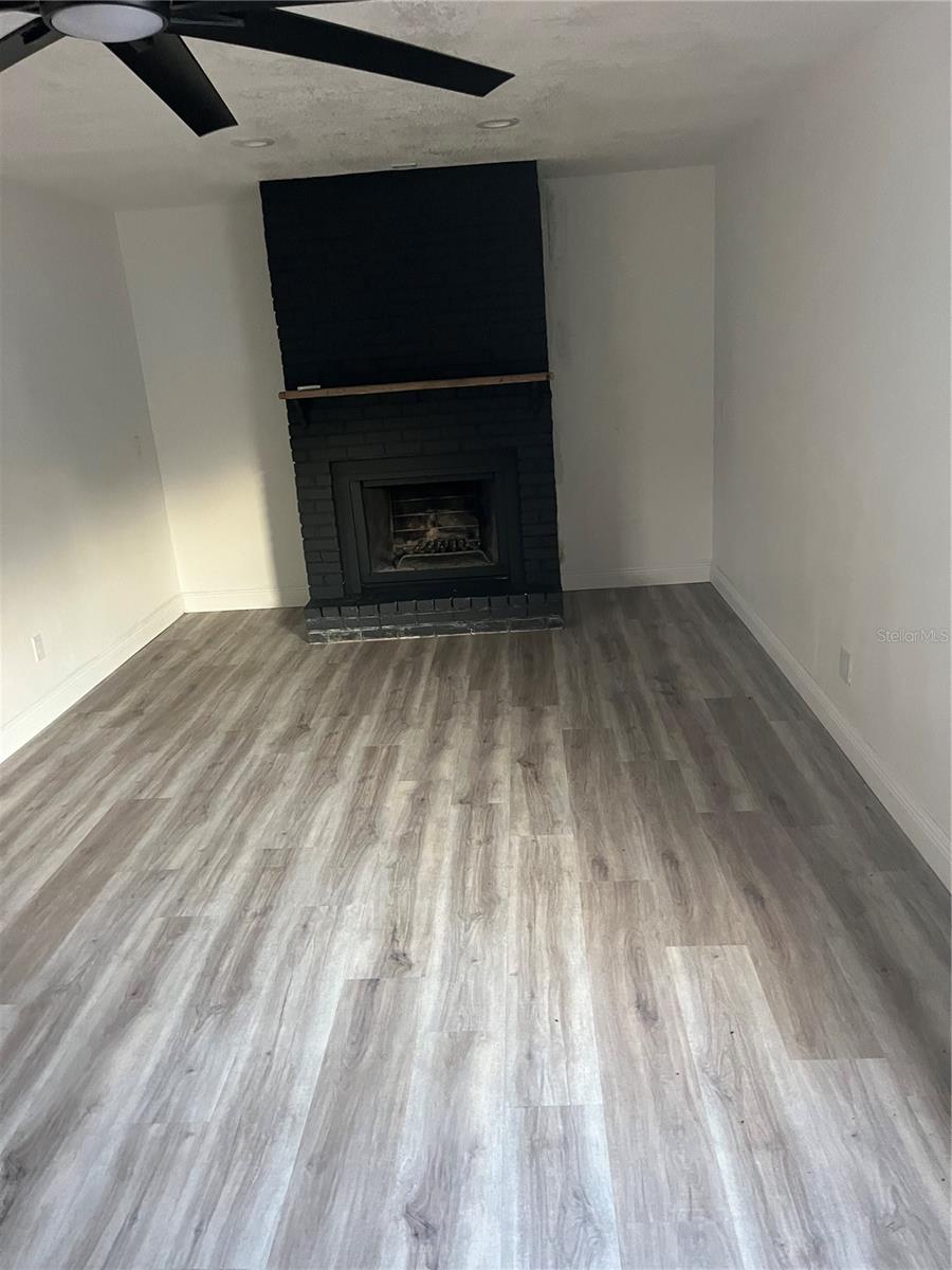 Image 13 of 18 For 1006 Kenmore Drive