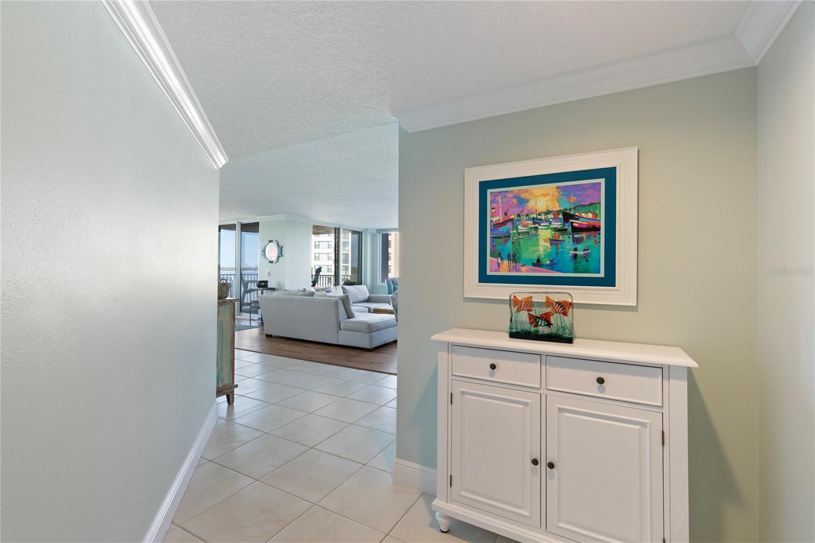 Listing photo id 1 for 736 Island Way 406