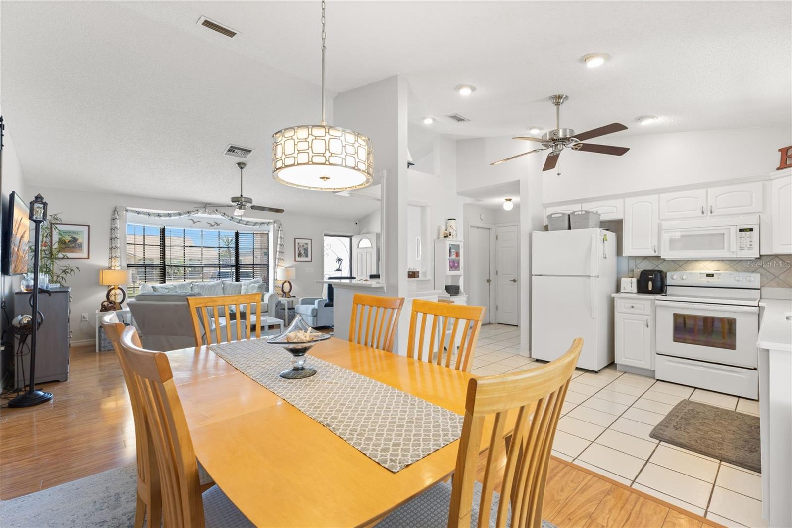 Image 11 of 27 For 8804 Napa Loop