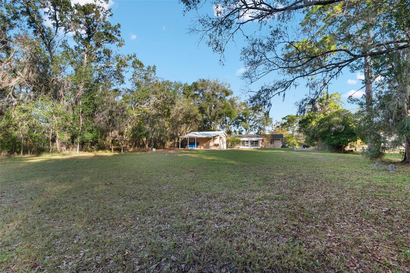 Listing photo id 8 for 10620 Fawn Drive