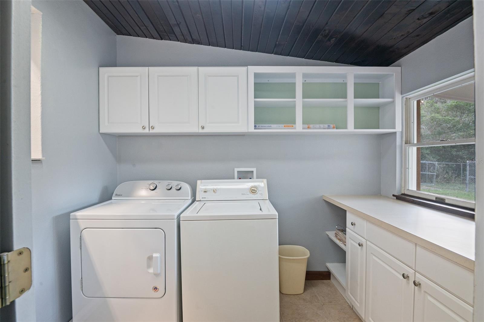 Listing photo id 30 for 10620 Fawn Drive