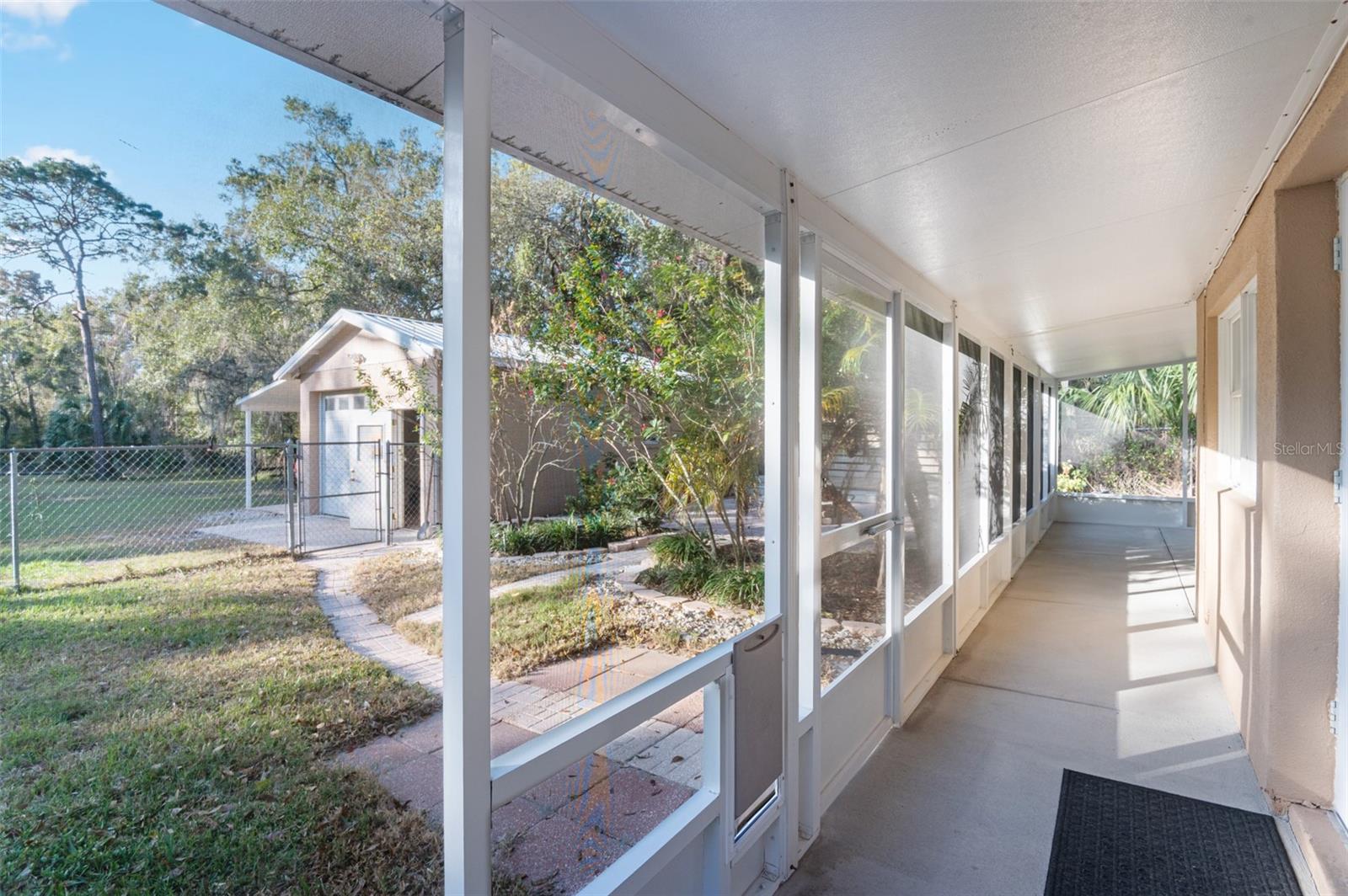 Listing photo id 32 for 10620 Fawn Drive