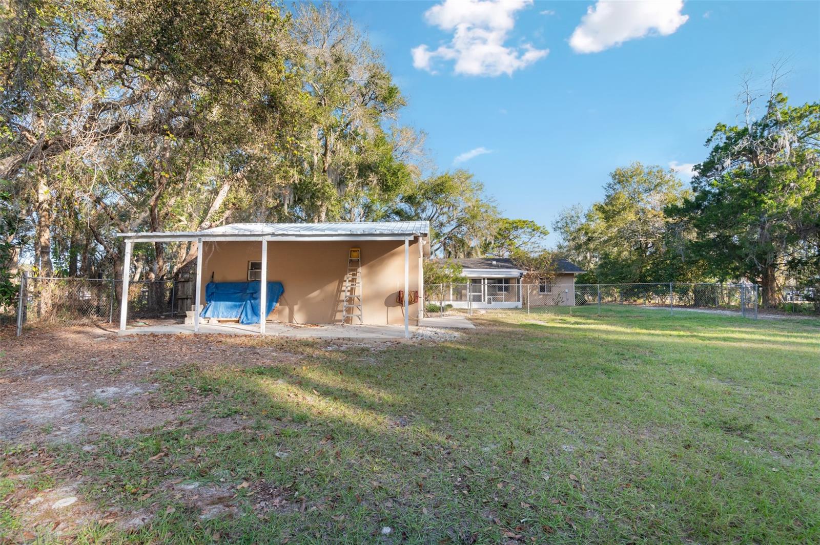 Listing photo id 39 for 10620 Fawn Drive