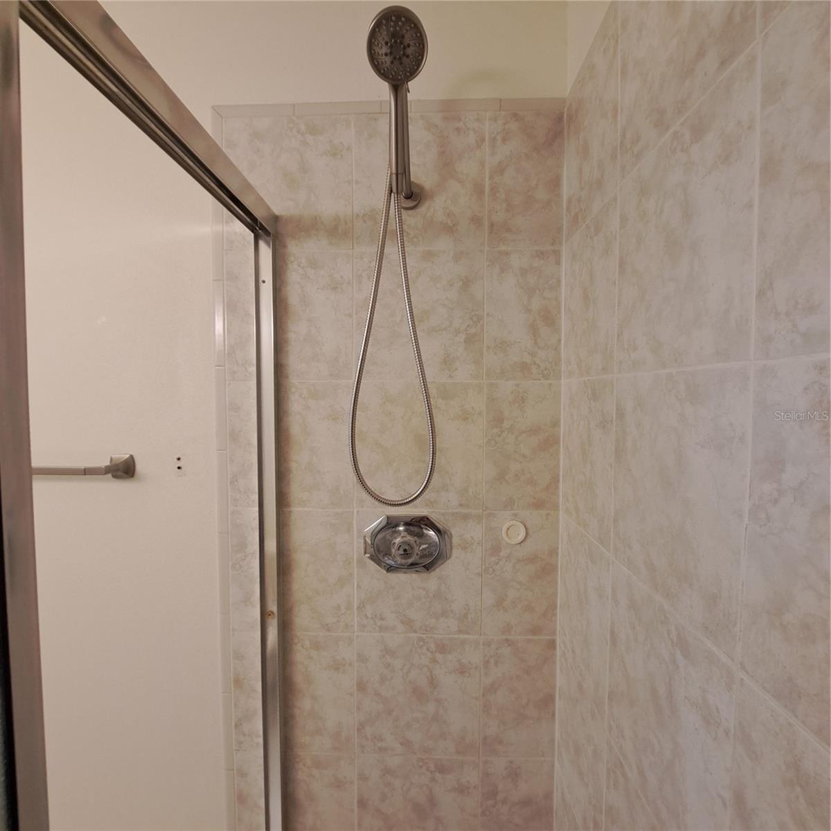 Image 24 of 34 For 4739 Myrtle Oak Drive 21