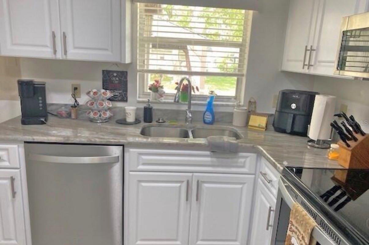 Image 3 of 21 For 6310 Ocean Pines Lane