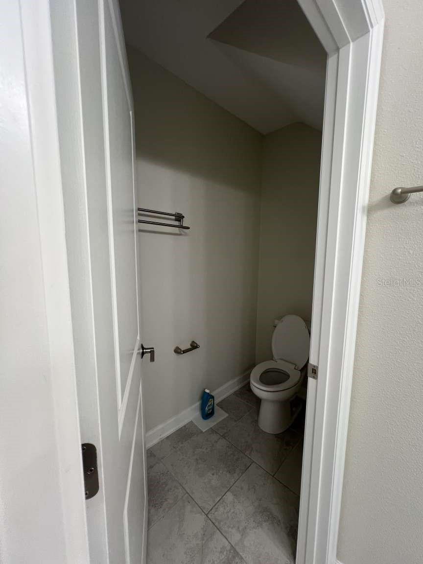 Image 7 of 16 For 12140 Sonnet Avenue