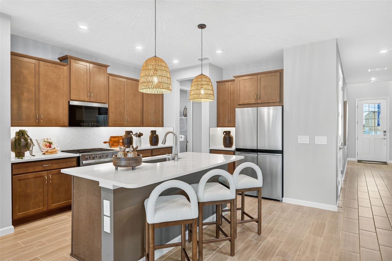 Image 4 of 25 For 1804 Soaring Vida Street