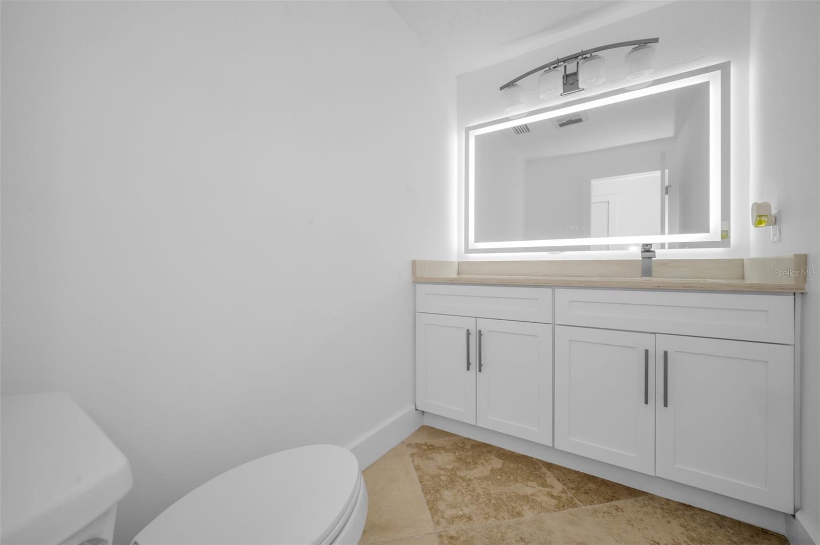 Image 27 of 41 For 2391 Roberta Lane