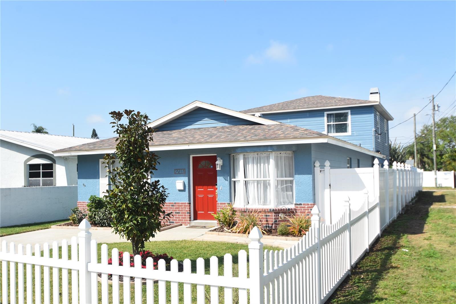 Details for 2918 10th Street N, ST PETERSBURG, FL 33704