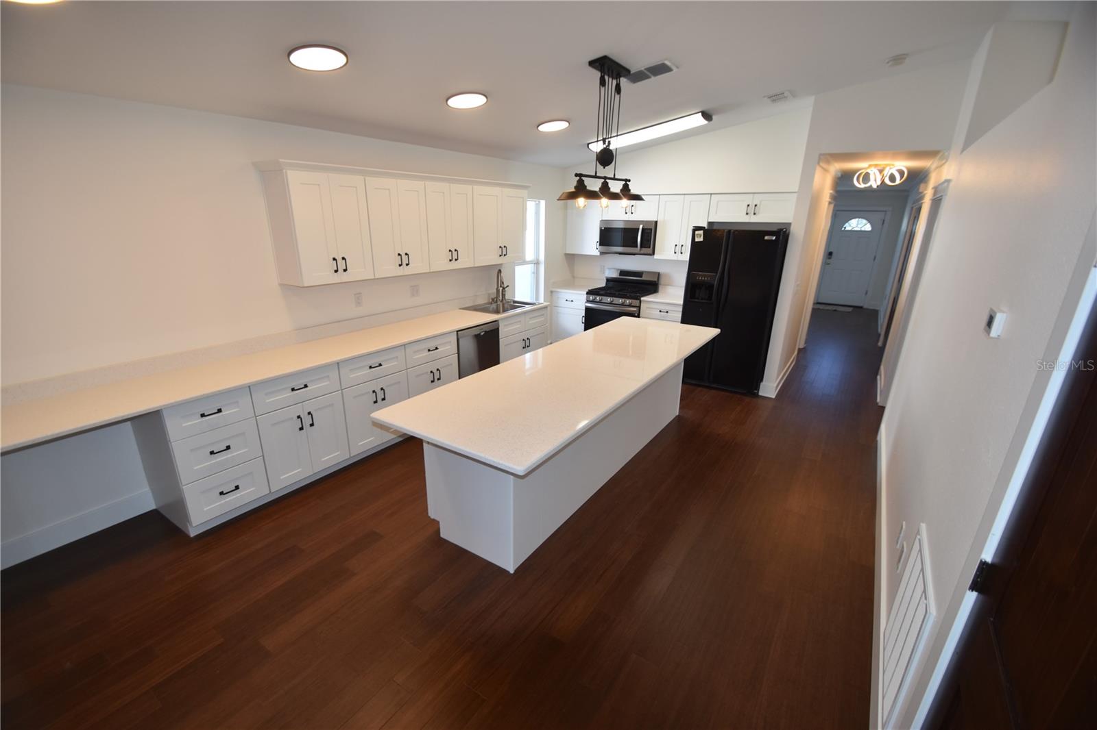 Image 29 of 53 For 2918 10th Street N