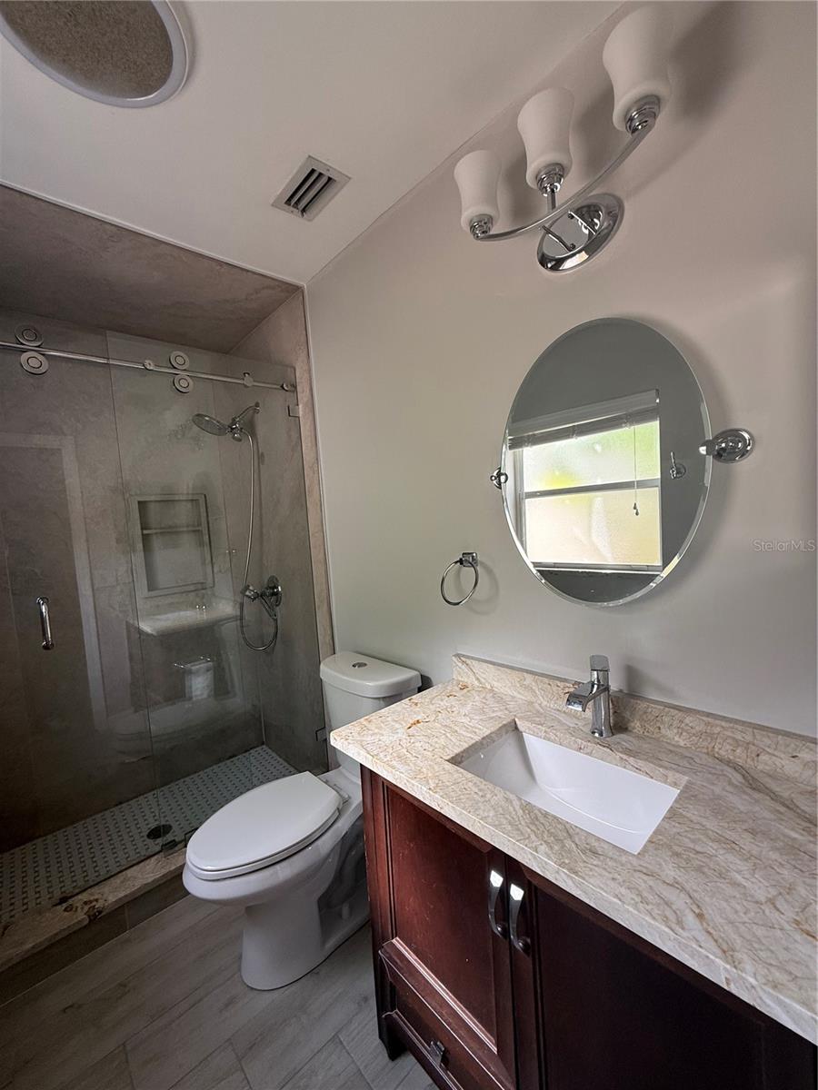 Image 15 of 30 For 4410 Waltham Drive