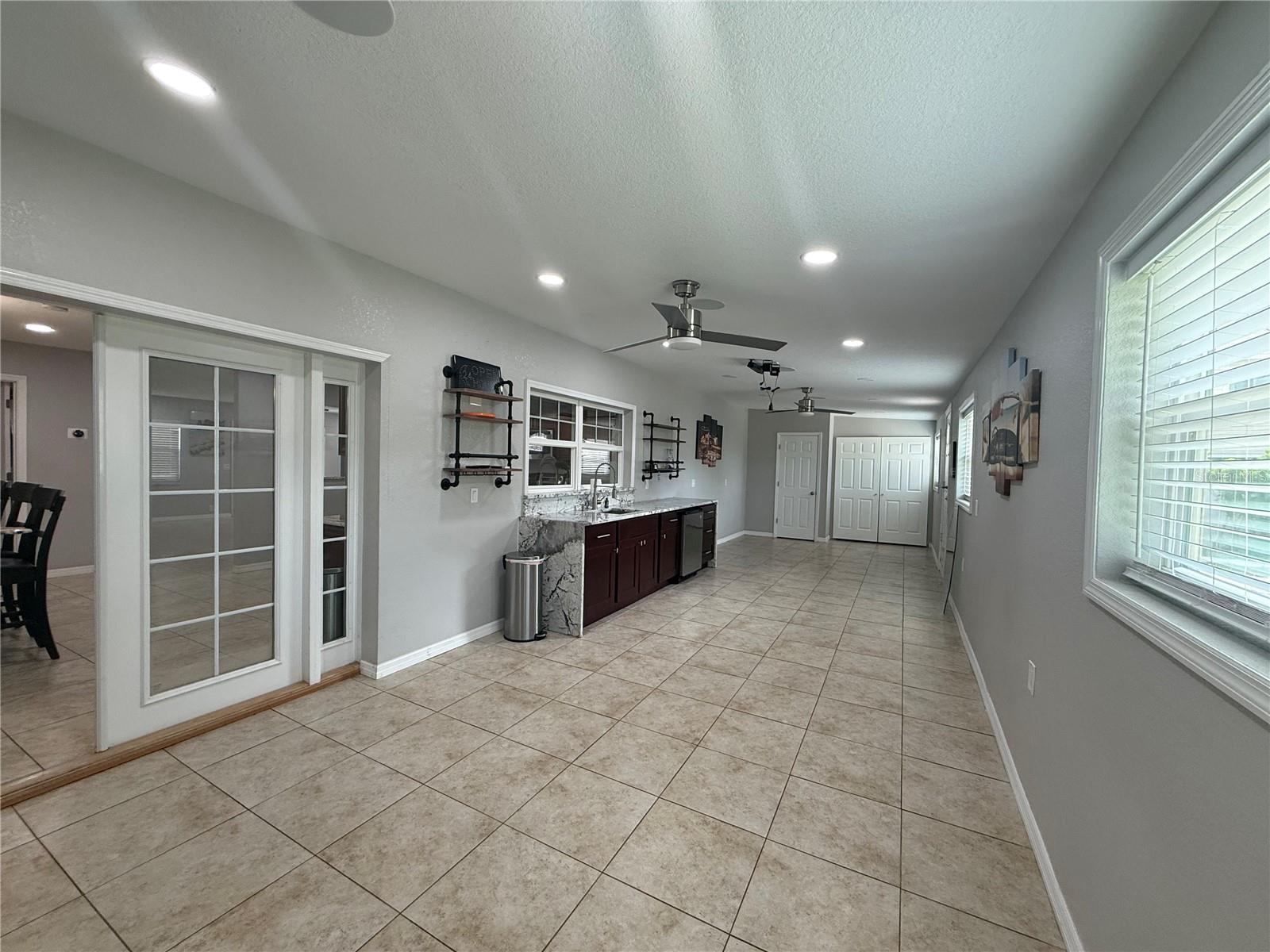 Image 16 of 30 For 4410 Waltham Drive